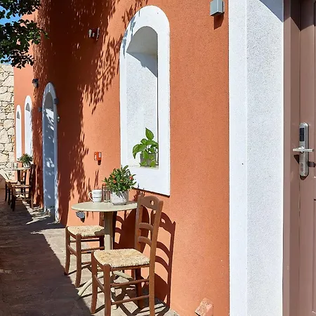 Monastery Maisonettes Aparthotel
